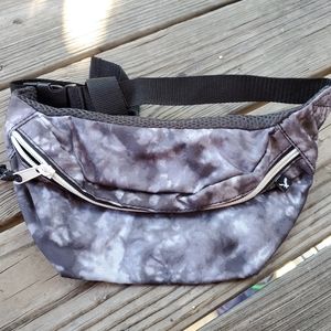Americal Eagle grey smoke fanny pack